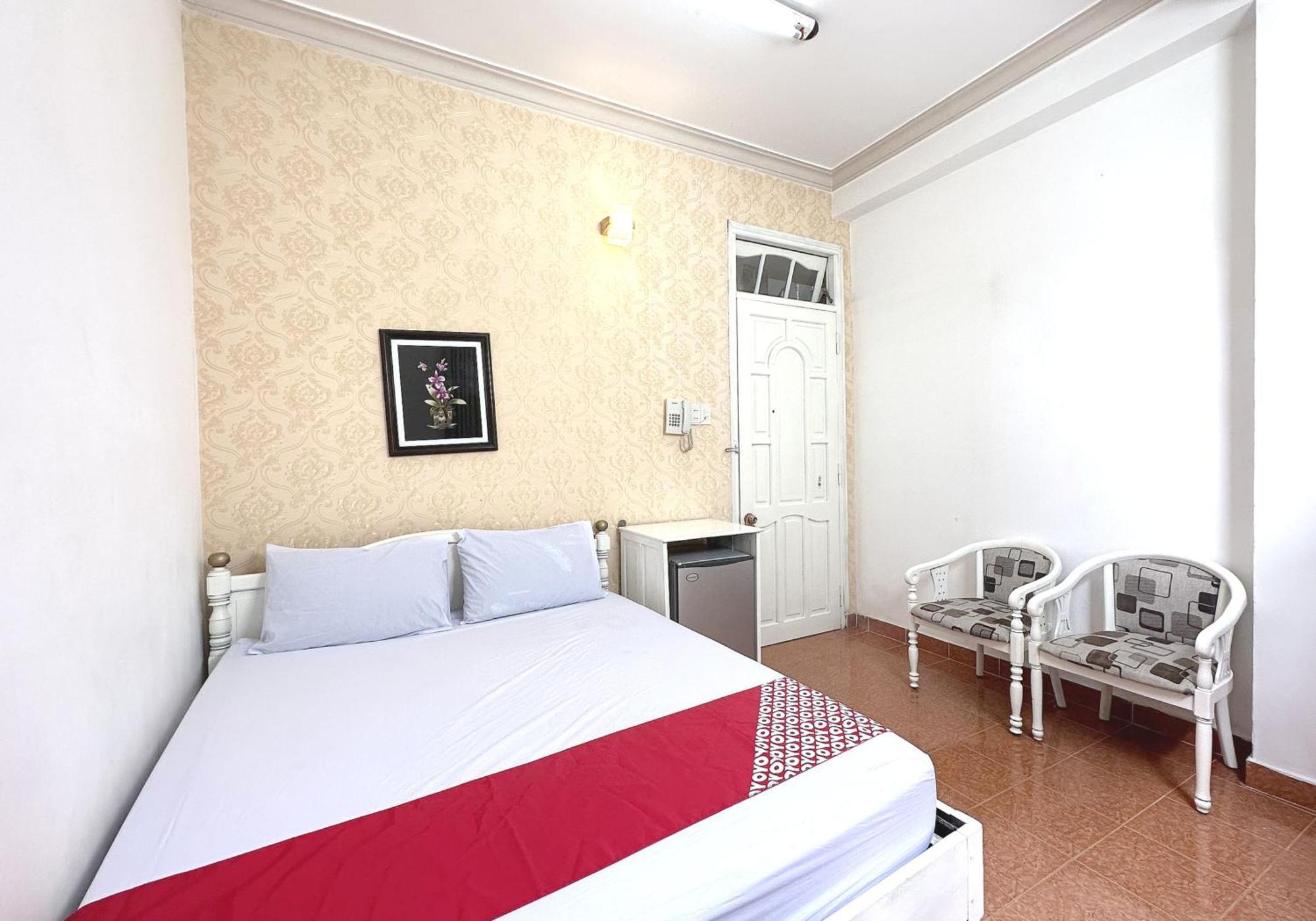 Oyo 1196 Le Vu Hotel Đà Lạt Exterior foto