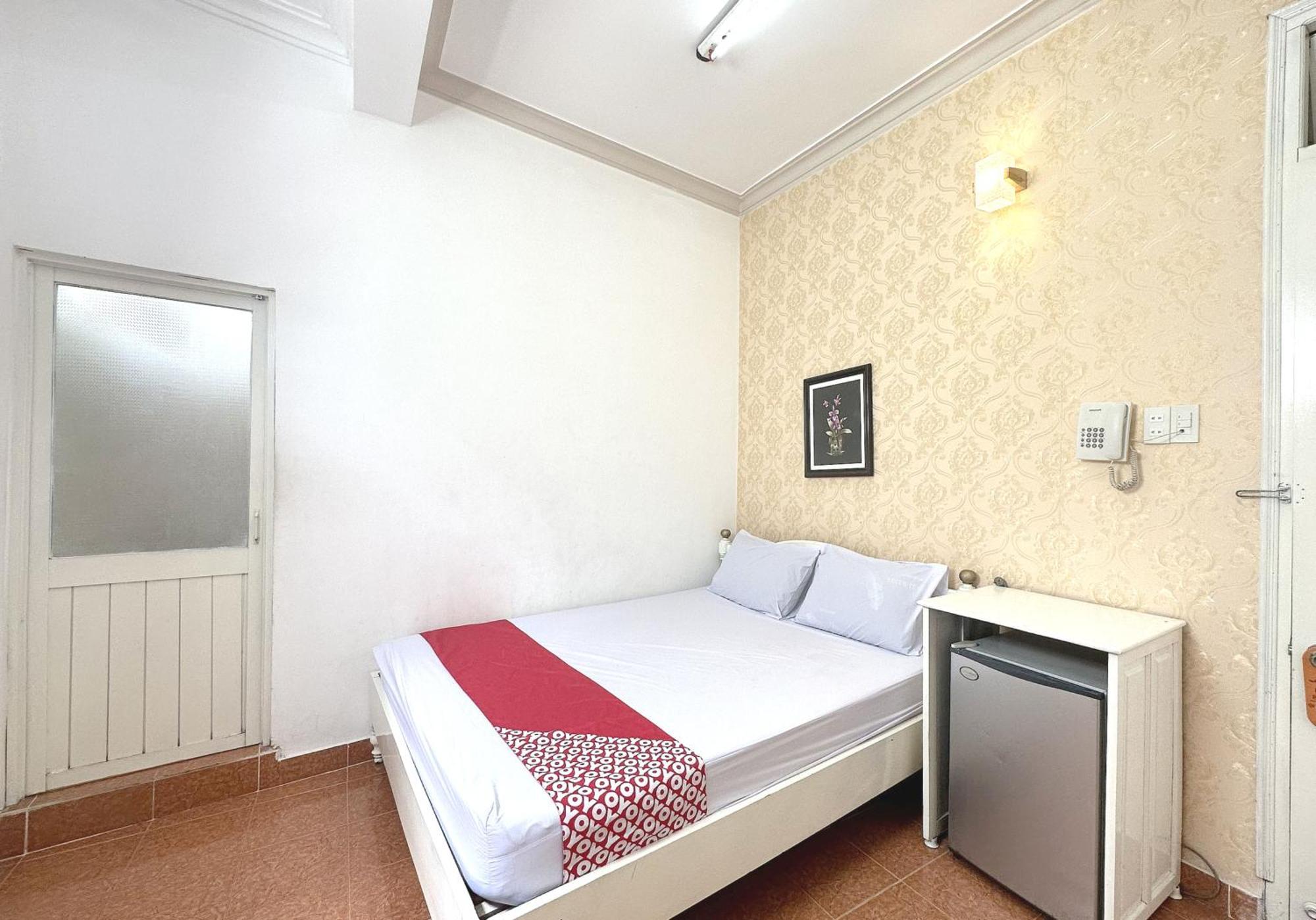 Oyo 1196 Le Vu Hotel Đà Lạt Exterior foto