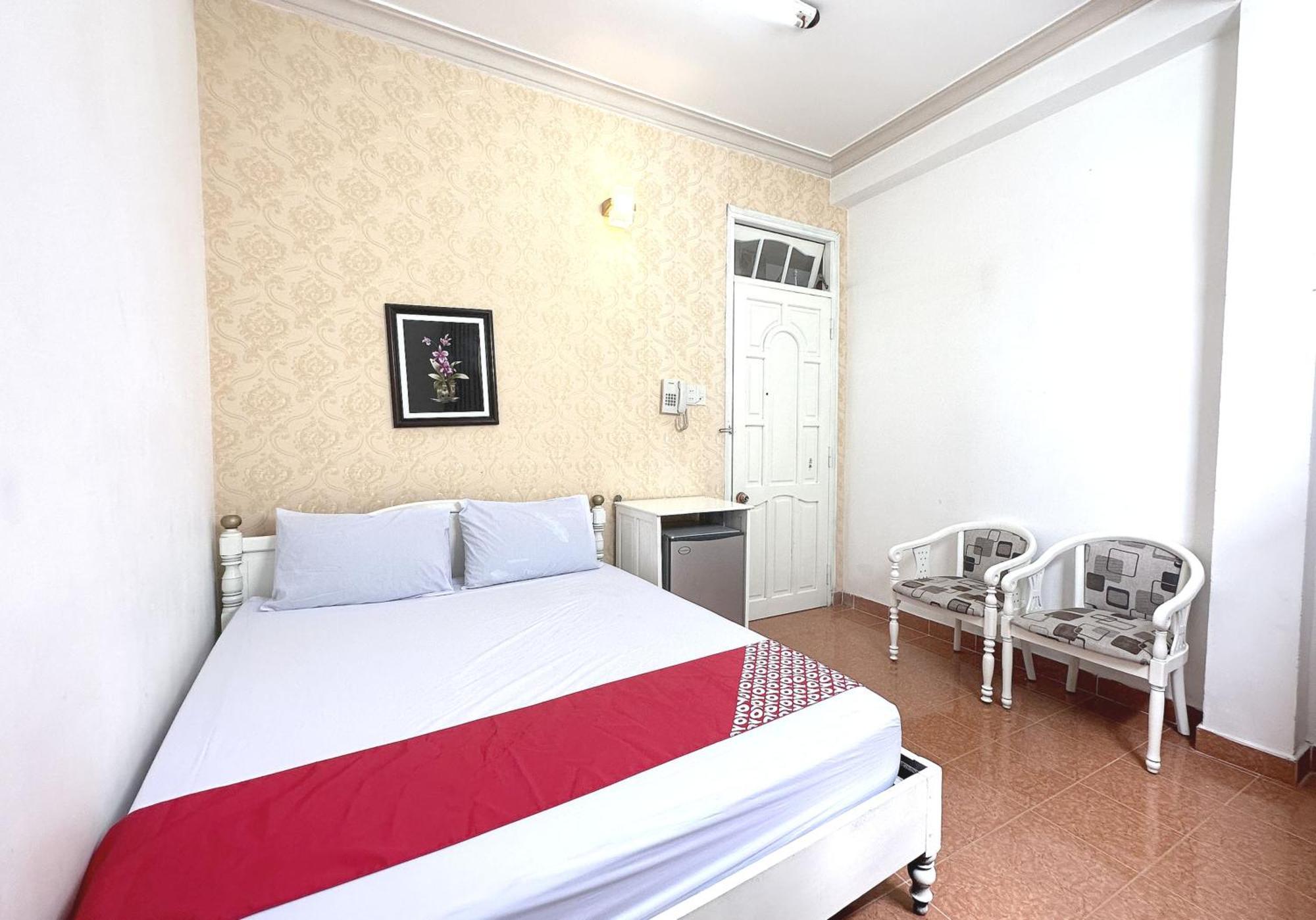 Oyo 1196 Le Vu Hotel Đà Lạt Exterior foto