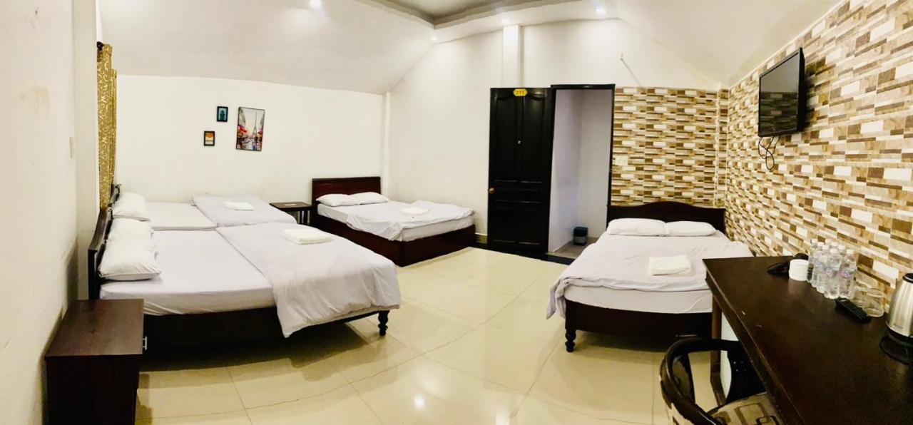 Oyo 1196 Le Vu Hotel Đà Lạt Exterior foto