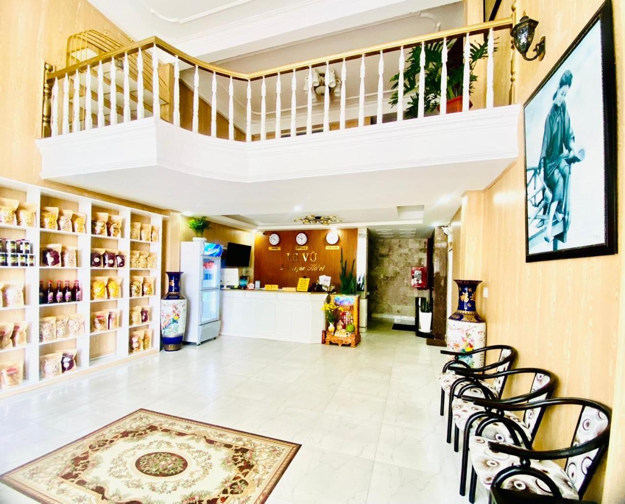 Oyo 1196 Le Vu Hotel Đà Lạt Exterior foto