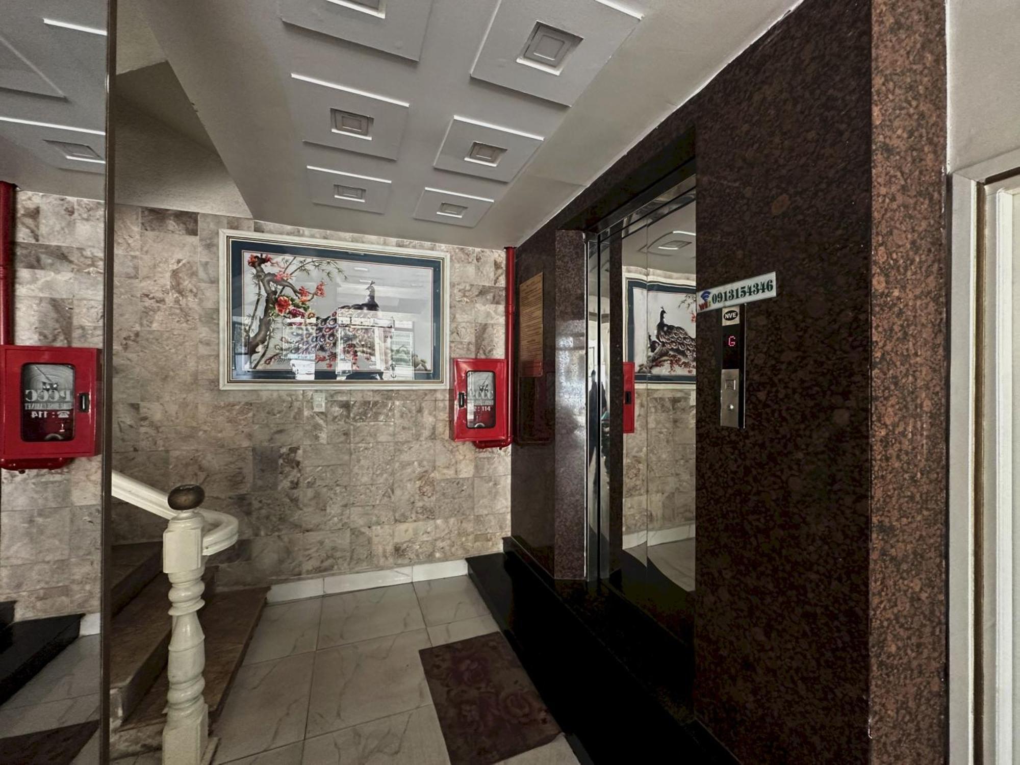 Oyo 1196 Le Vu Hotel Đà Lạt Exterior foto